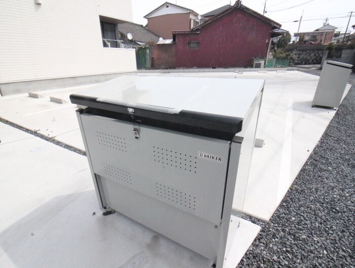 物件外観写真4　(建物設備)