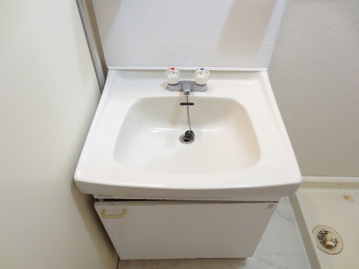 物件内観写真10　(洗面)