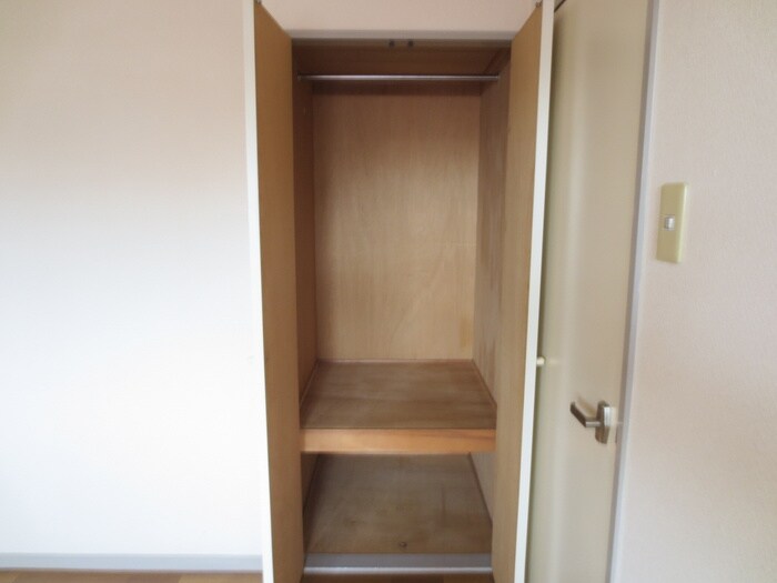 物件内観写真21　(収納)