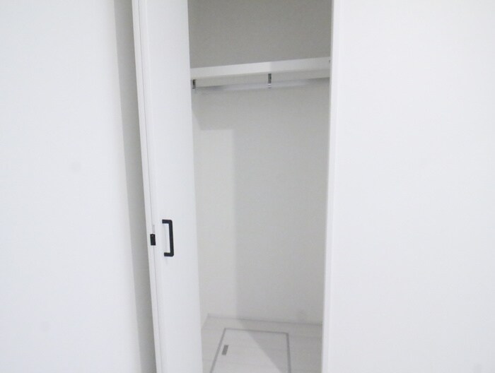 物件内観写真10　(収納)