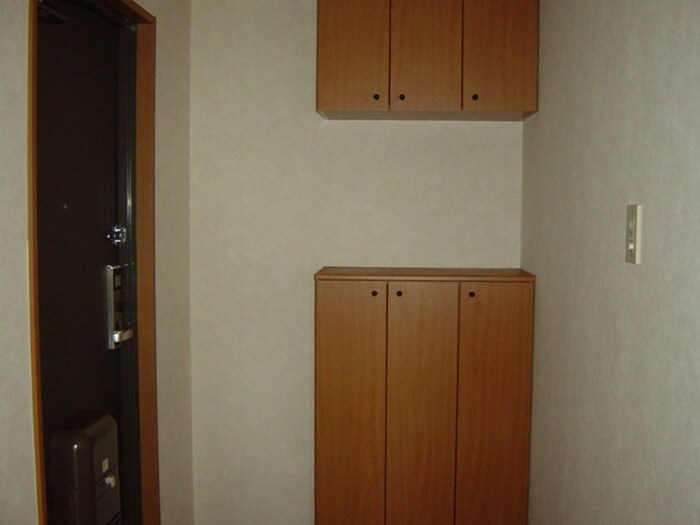 物件内観写真12　(靴箱)