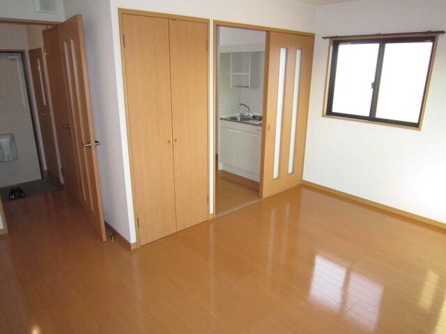 物件内観写真8　(居室)