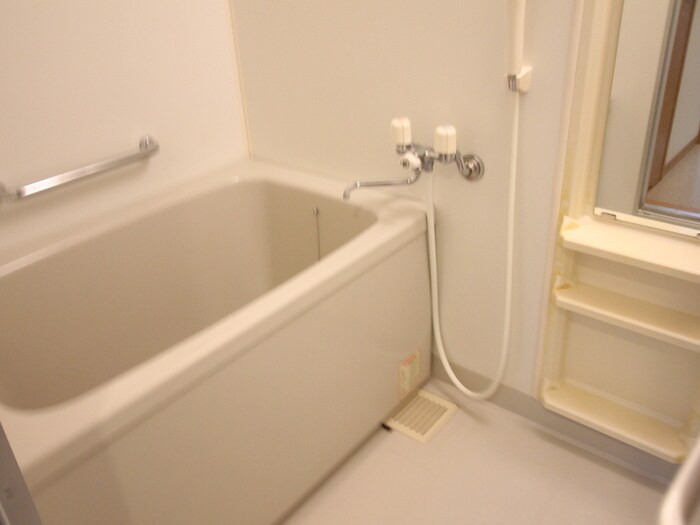 物件内観写真13　(バス／シャワールーム等)