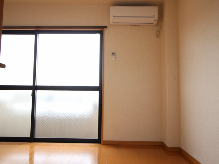 物件内観写真16　(居室)