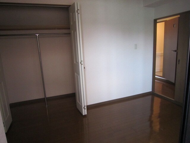 物件内観写真14　(室内からの展望)