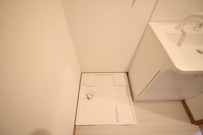 物件内観写真11　(洗濯機置場)