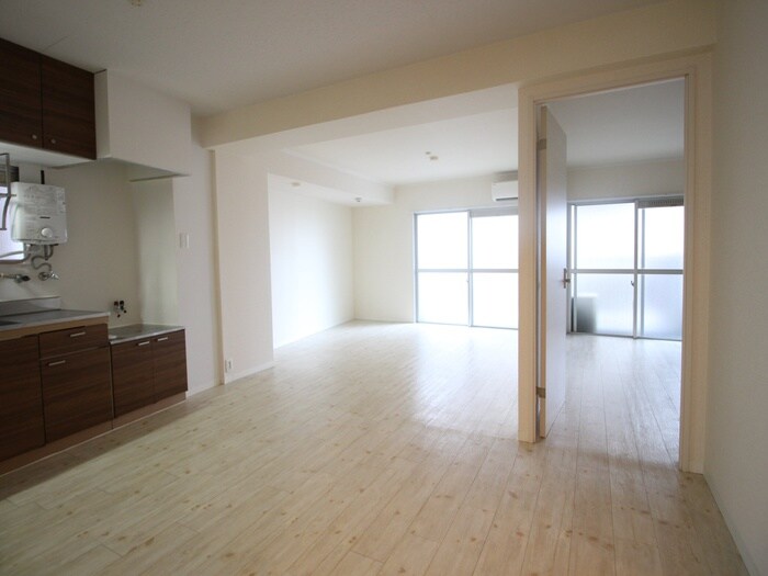 物件内観写真7　(居室)