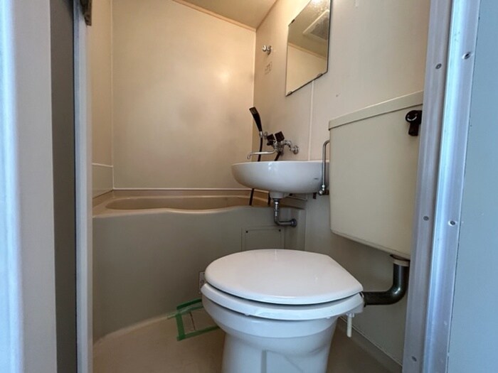 物件内観写真11　(トイレ)