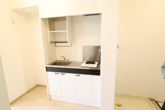 物件内観写真8　(キッチン)