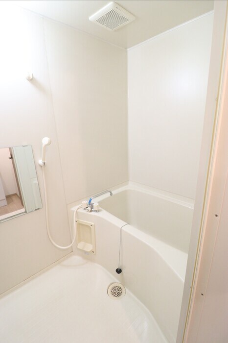 物件内観写真9　(バス／シャワールーム等)
