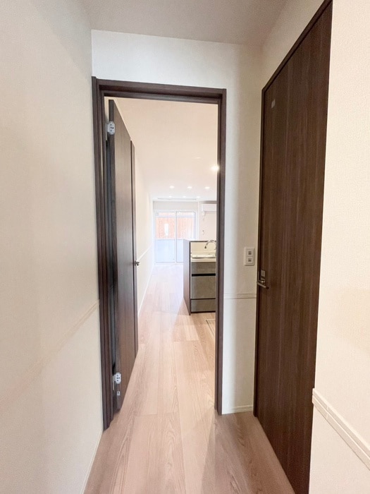 物件内観写真10　(廊下)