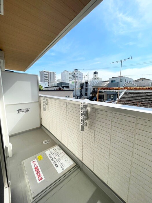 物件内観写真16　(ベランダ・バルコニー)