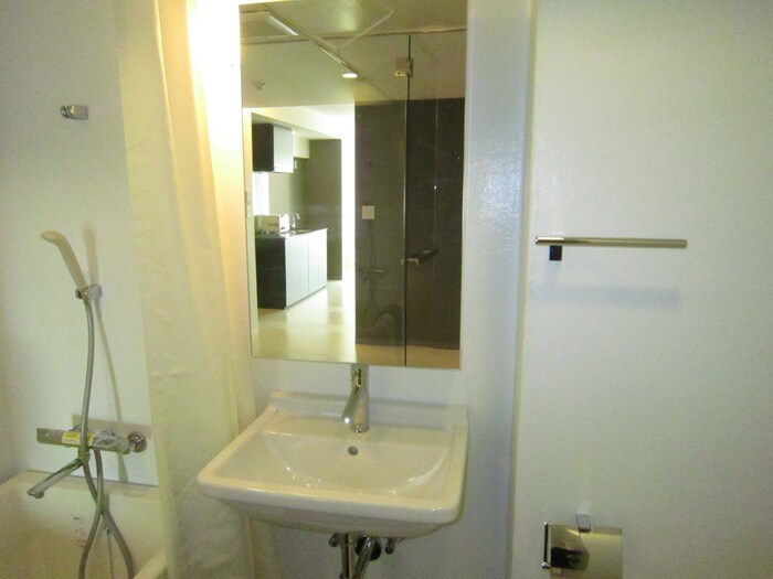 物件内観写真11　(洗面)