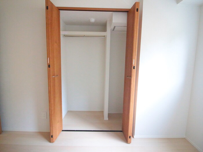 物件内観写真10　(収納)