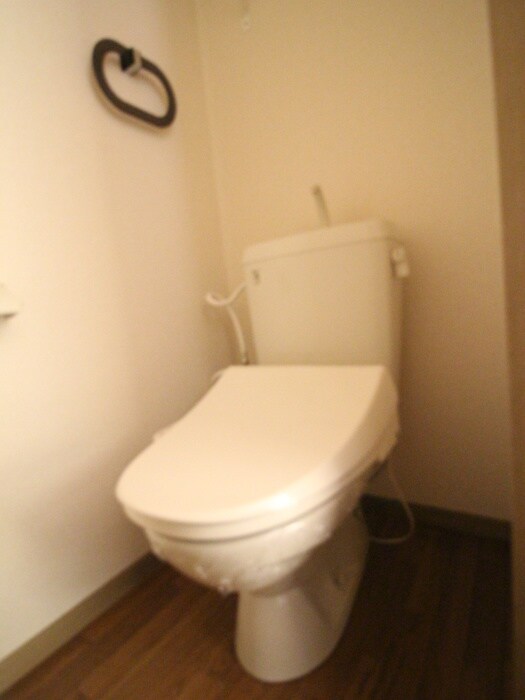 物件内観写真15　(トイレ)