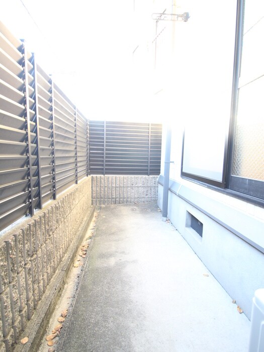 物件内観写真16　(ベランダ・バルコニー)