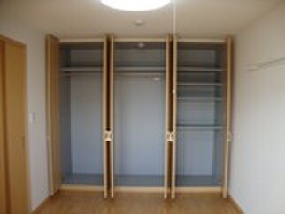 物件内観写真10　(収納)