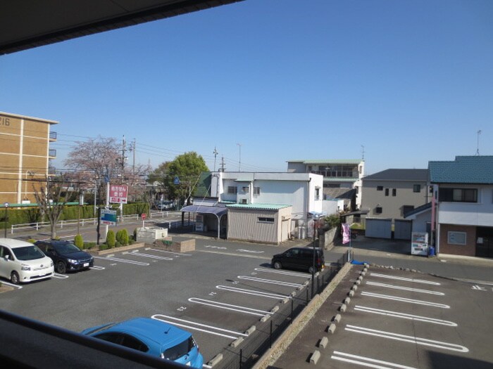 物件内観写真22　(室内からの展望)