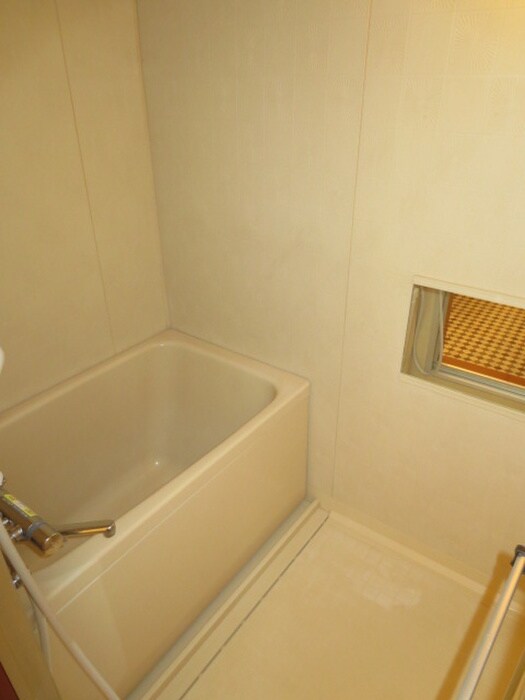 物件内観写真6　(バス／シャワールーム等)