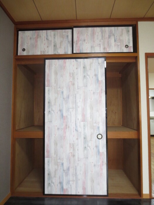 物件内観写真13　(収納)