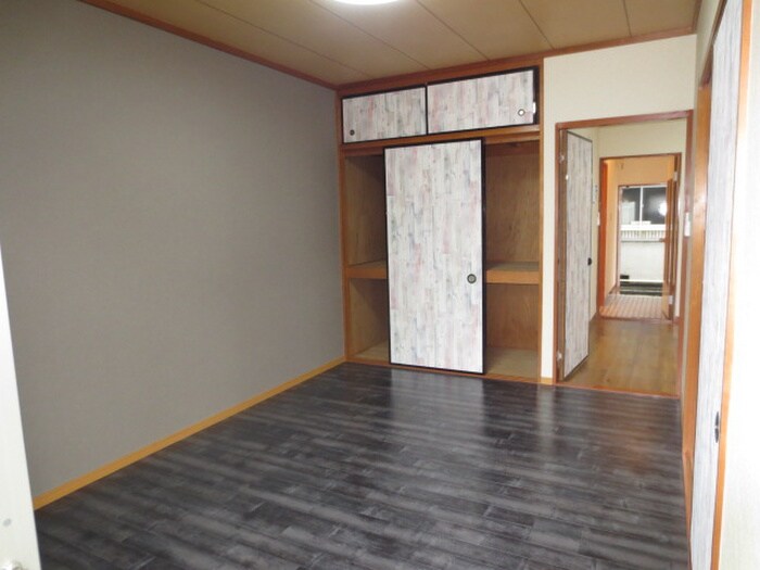 物件内観写真14　(居室)