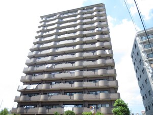 ﾗｲｵﾝｽﾞｶﾞｰﾃﾞﾝ植田中央（404）外観写真