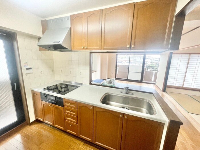 物件内観写真8　(キッチン)