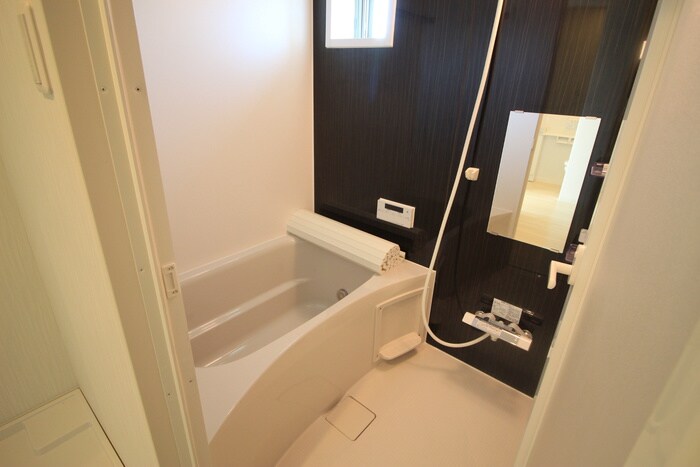 物件内観写真12　(バス／シャワールーム等)