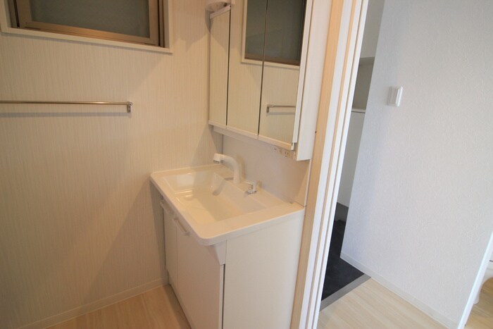 物件内観写真14　(洗面)