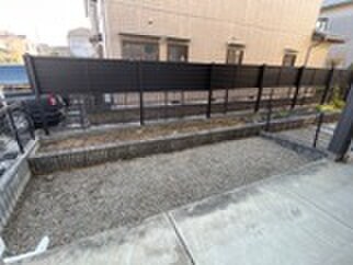 物件内観写真18　(室内からの展望)