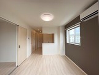 物件内観写真6　(居室)