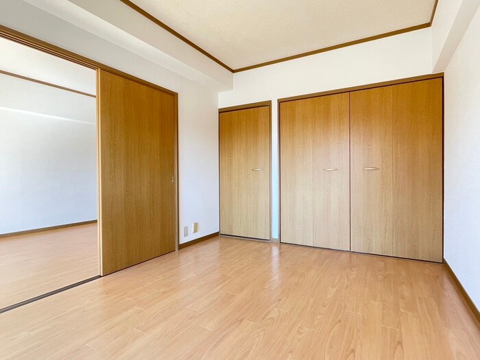 物件内観写真18　(居室)