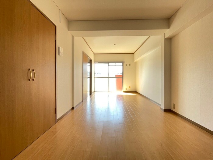 物件内観写真19　(居室)