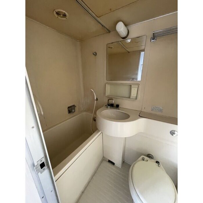 物件内観写真13　(洗面)