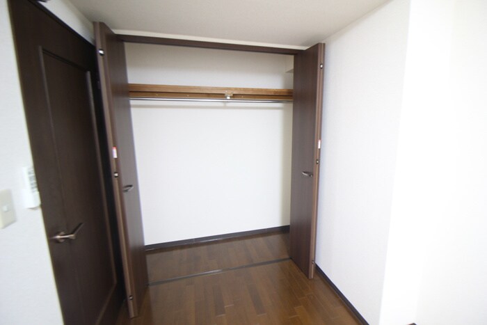 物件内観写真21　(収納)