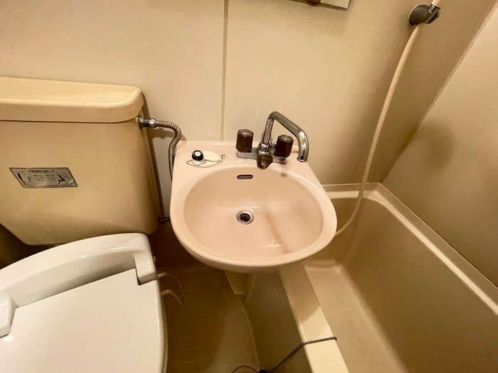 物件内観写真12　(洗面)