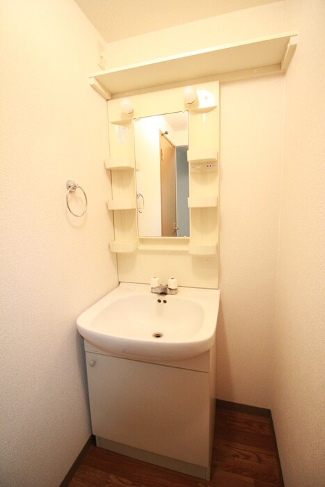 物件内観写真12　(洗面)