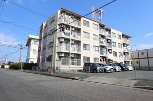 レジデンス遠若外観写真
