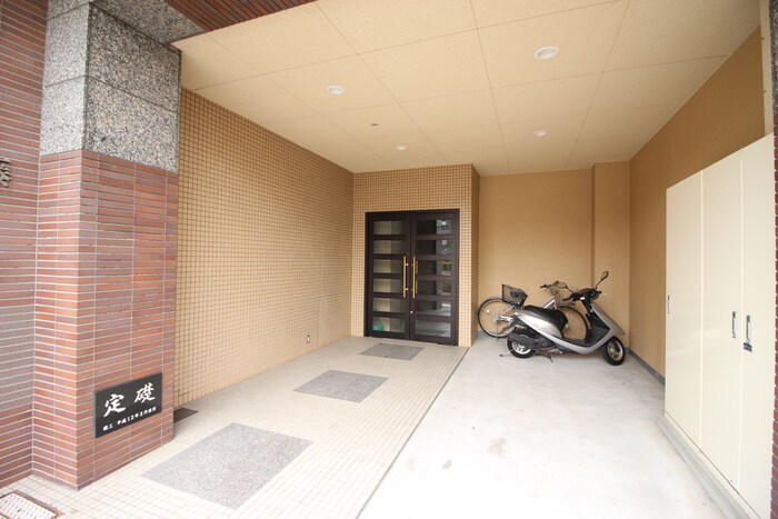 物件外観写真3　(駐輪場)