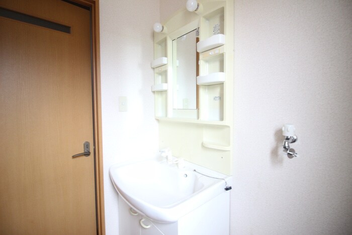 物件内観写真11　(洗面)