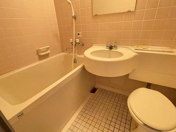 物件内観写真12　(バス／シャワールーム等)