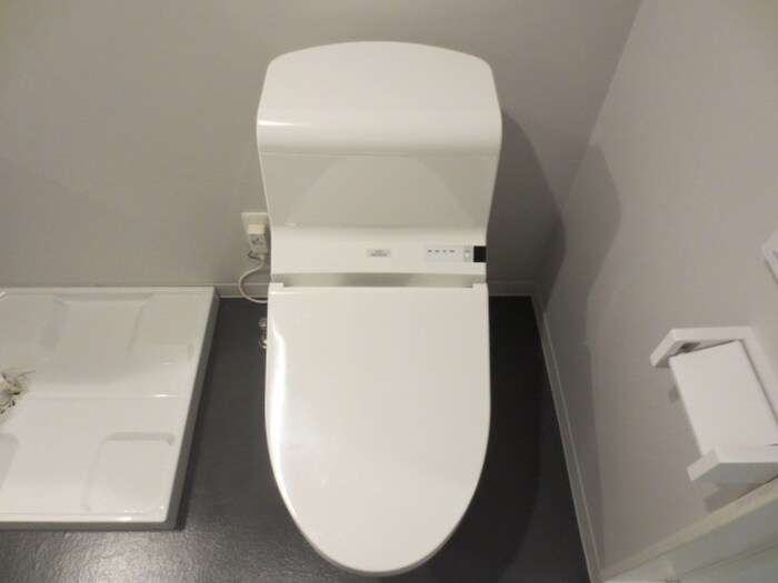 物件内観写真13　(トイレ)