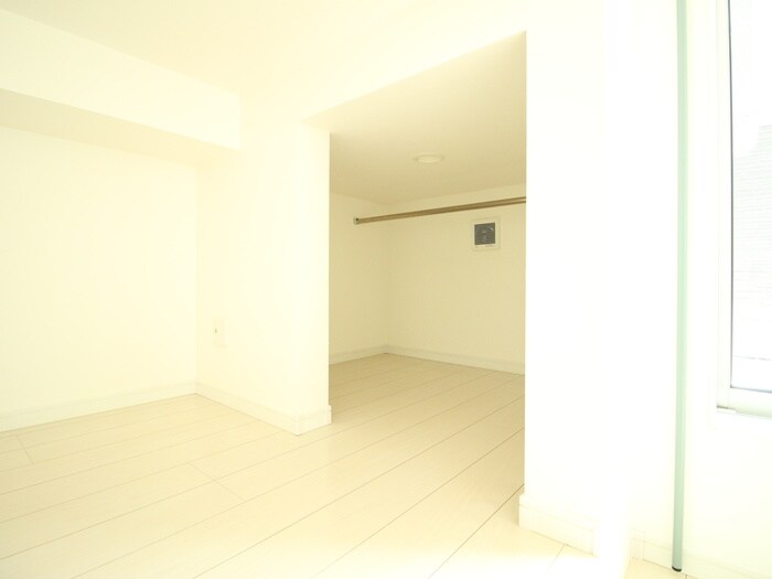 物件内観写真18　(収納)