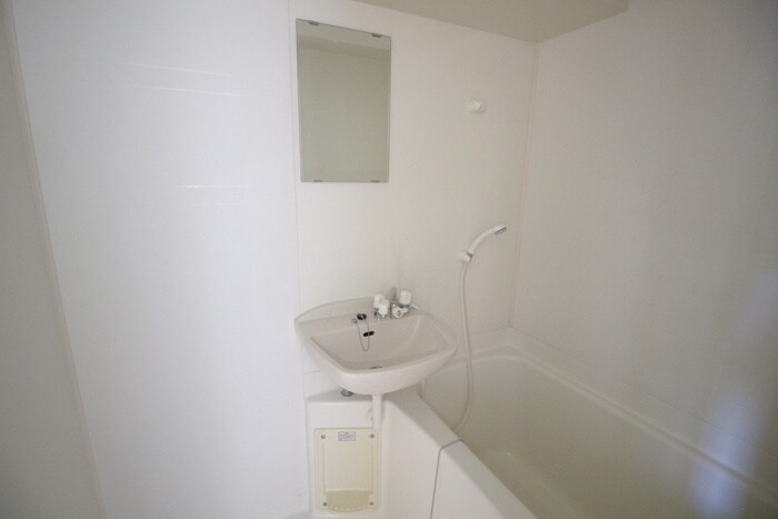 物件内観写真10　(洗面)