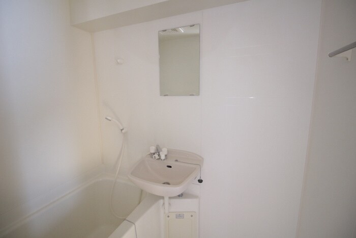 物件内観写真10　(洗面)