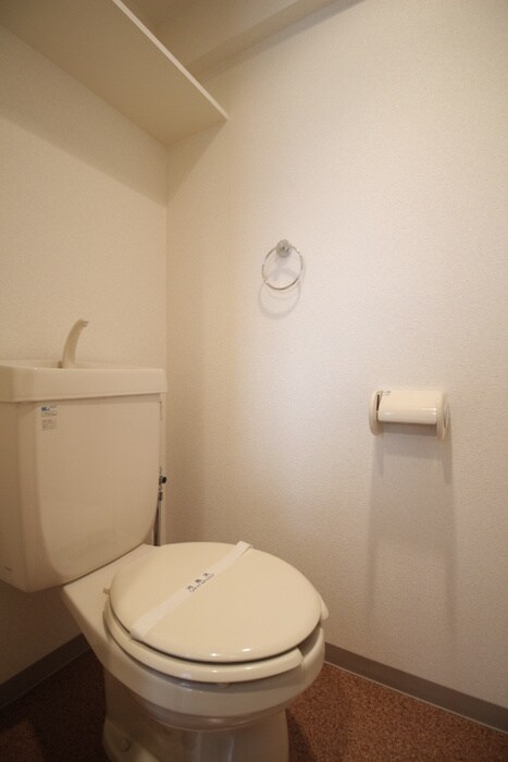 物件内観写真12　(トイレ)