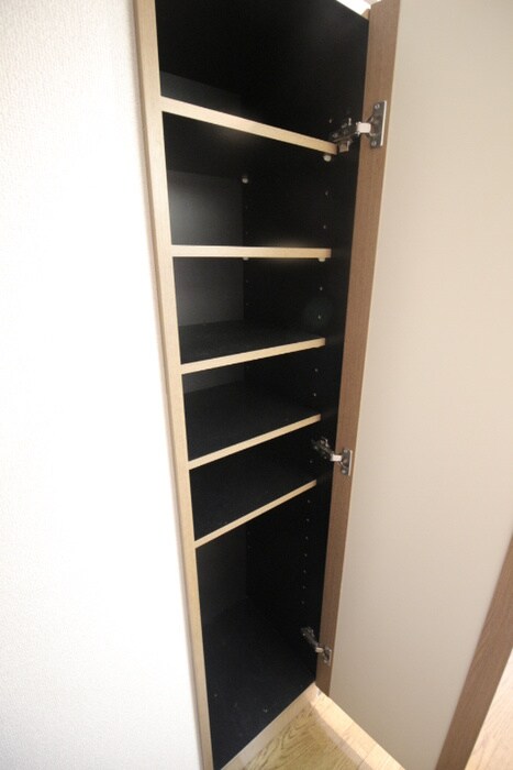 物件内観写真14　(靴箱)