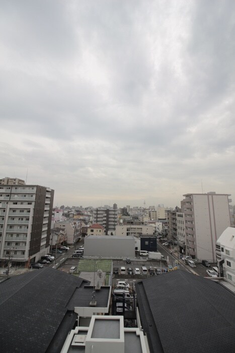 物件内観写真16　(室内からの展望)