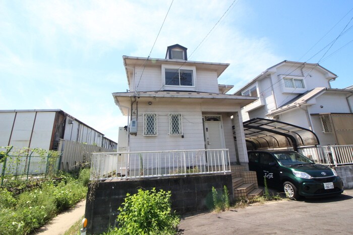 物件外観写真1　(外観写真)