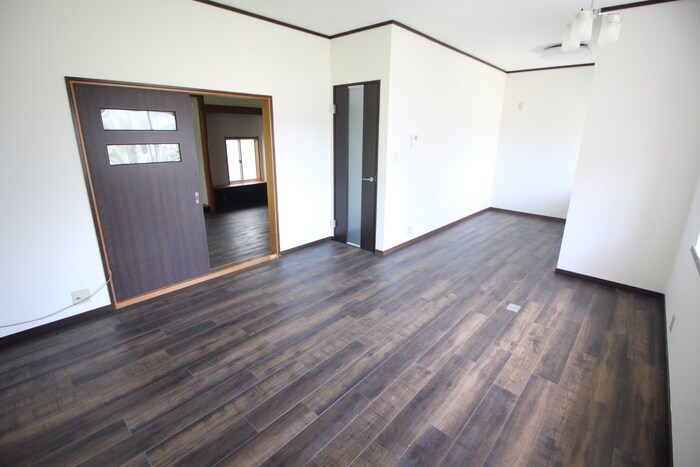 物件内観写真7　(居室)